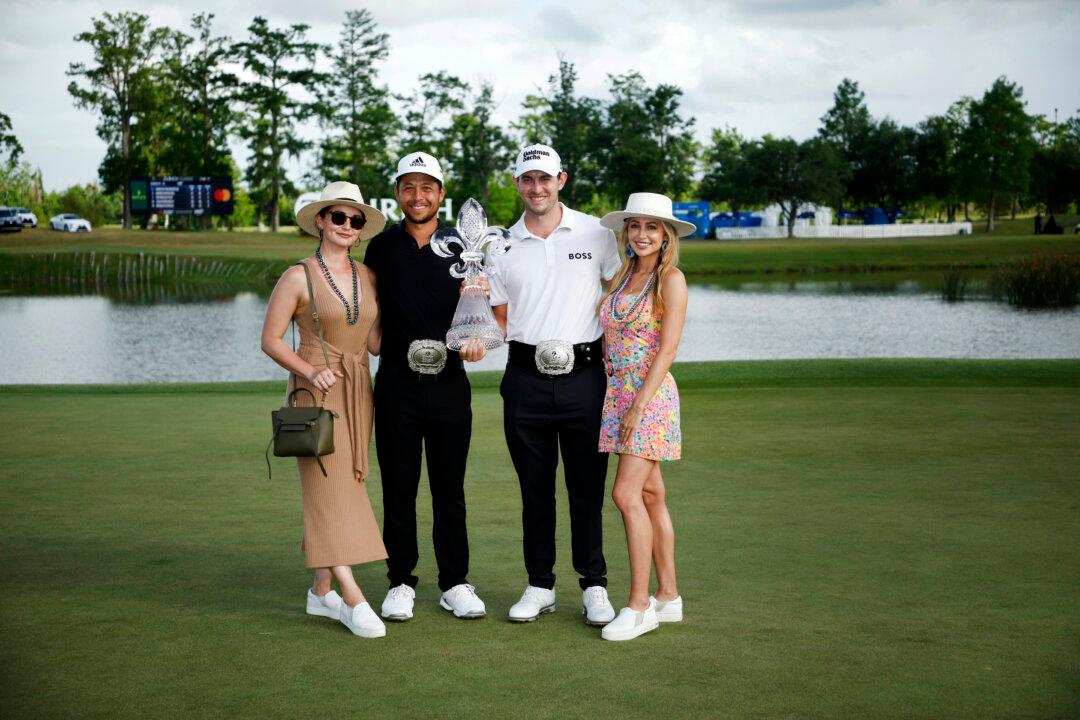 Best Friends Cantlay and Schauffele Get First PGA Victory of the Year at Zurich Classic
