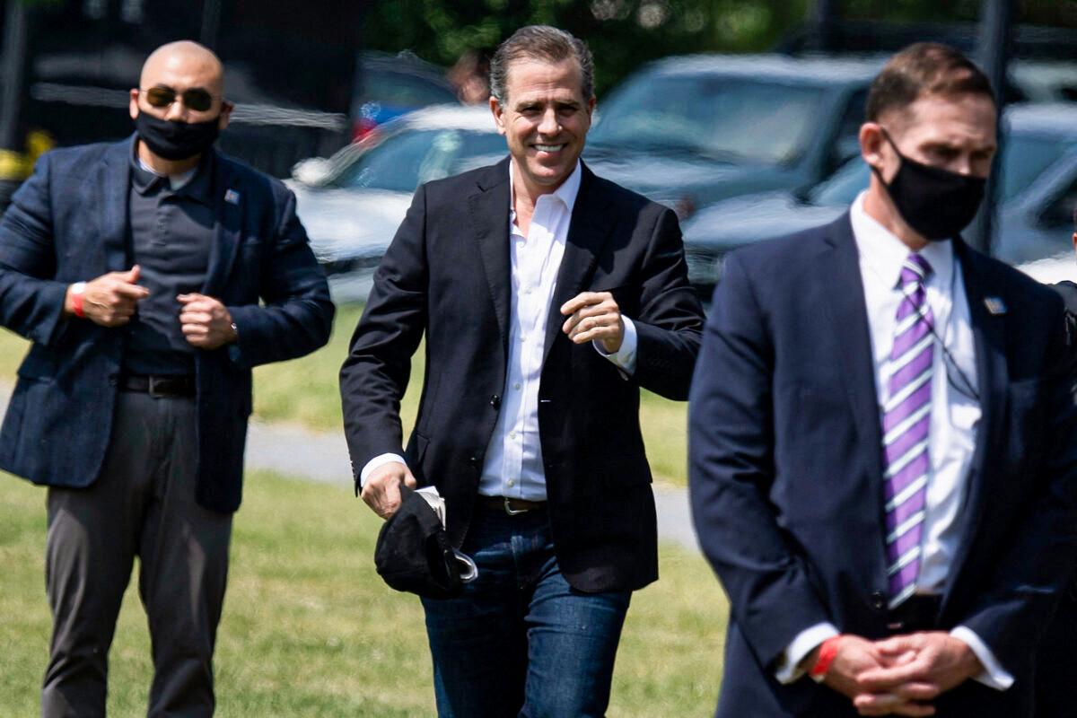 FBI Wrongly Labeled ‘Derogatory Information’ on Hunter Biden as Disinformation: Whistleblowers