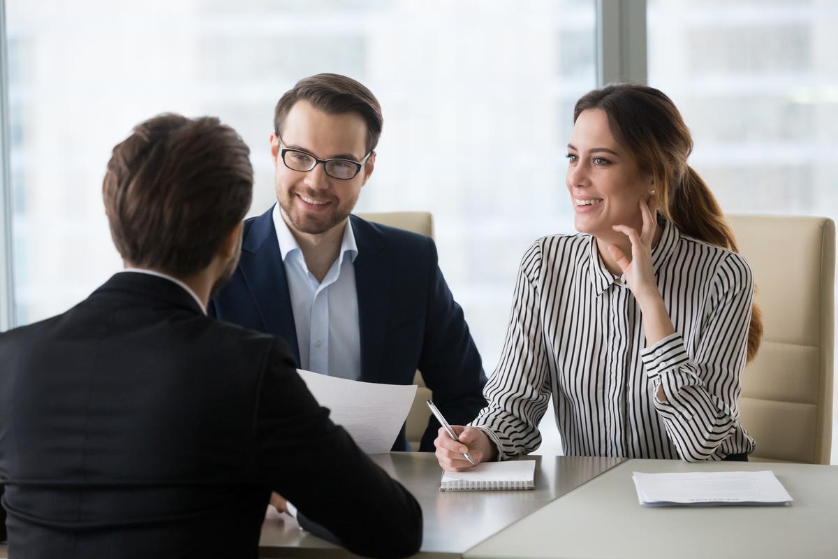 Family Finances: Job Hunters Have a New Negotiating Tool