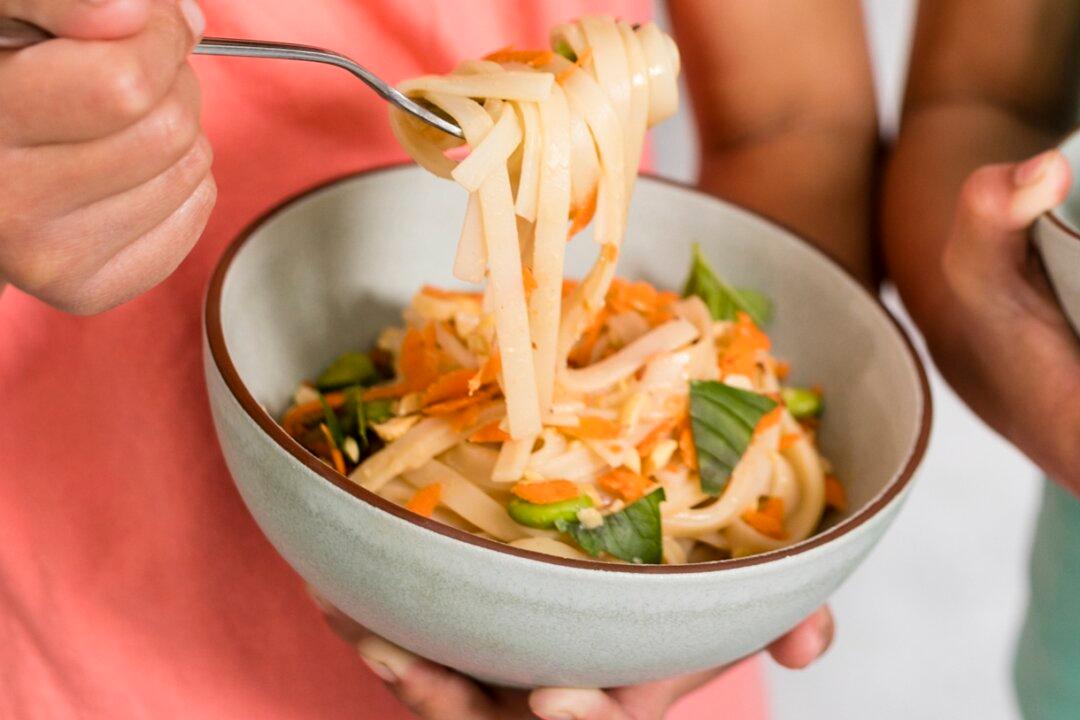Rice Noodle Bowls Are Simple and Kid-Friendly
