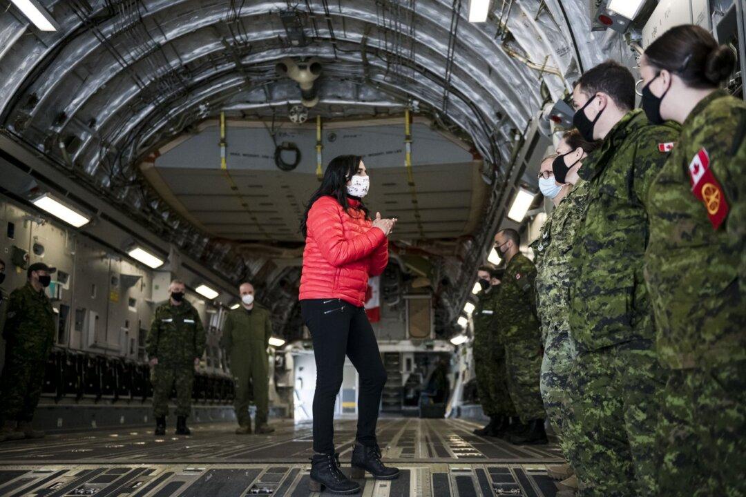 Russian Sanctions Prove Canadian Military Mission in Ukraine Had Impact: Commander
