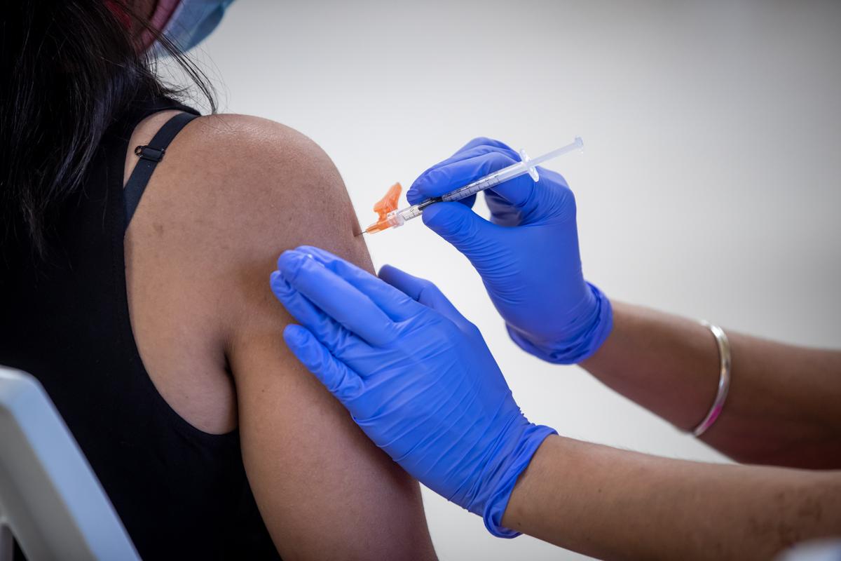 COVID Vaccine Injury Reporting: ‘Logic and Ethics Out the Window,’ BC Doctor Laments
