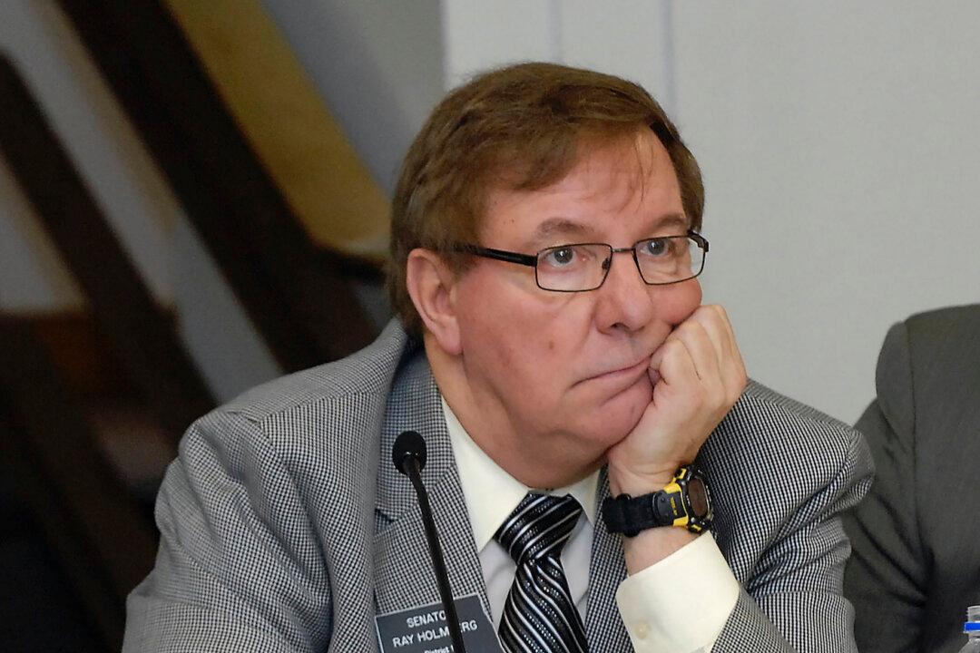 North Dakota Lawmaker Ray Holmberg Resigns After Exchanging Texts With Child Porn Suspect