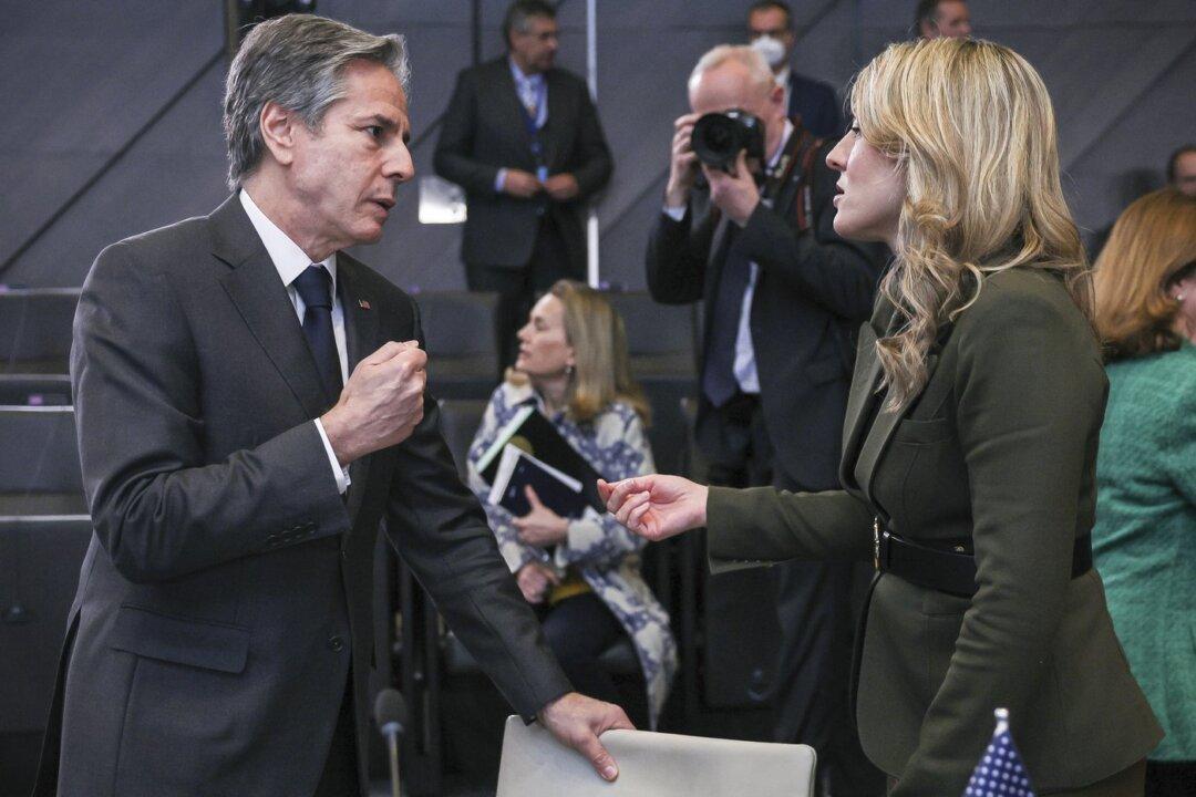 Canada Sanctions More Than 200 Russians in Eastern Ukraine Where War Escalates