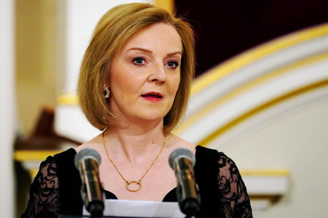 NATO Must Ensure ‘Democracies Like Taiwan’ Can Defend Themselves: UK Foreign Secretary