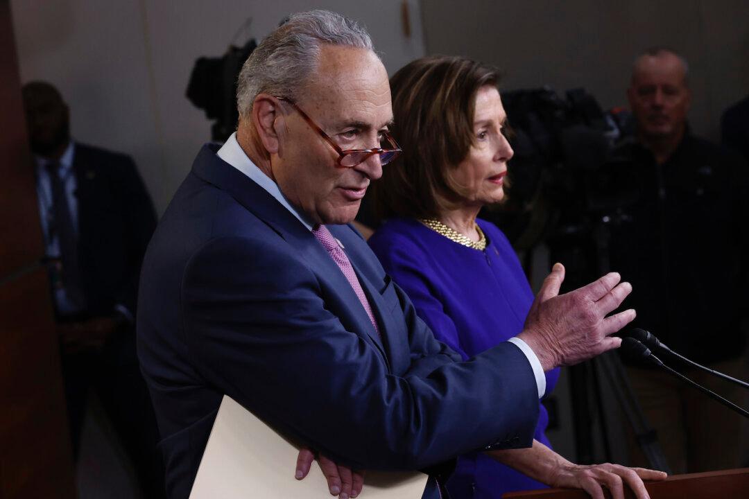 $33 Billion Ukraine Aid Bill At Risk of Being Bogged Down By COVID Bill Tie-In