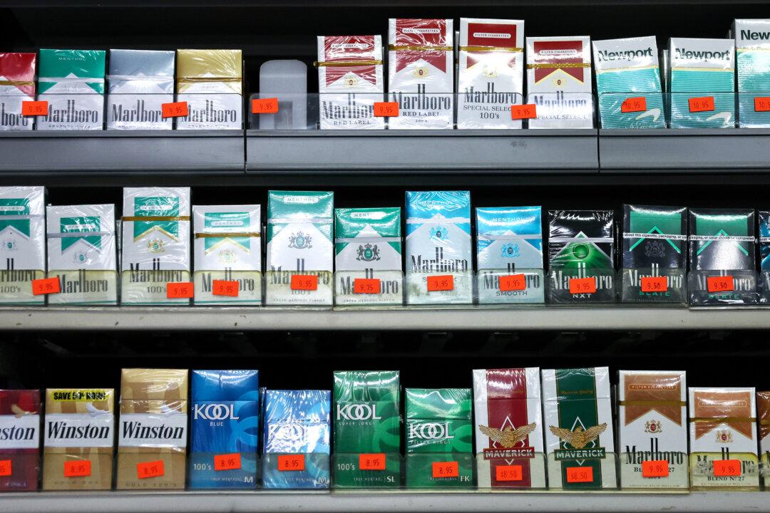 Ottawa Considering Annual Charge on Tobacco Companies to Cover Costs of Regulation