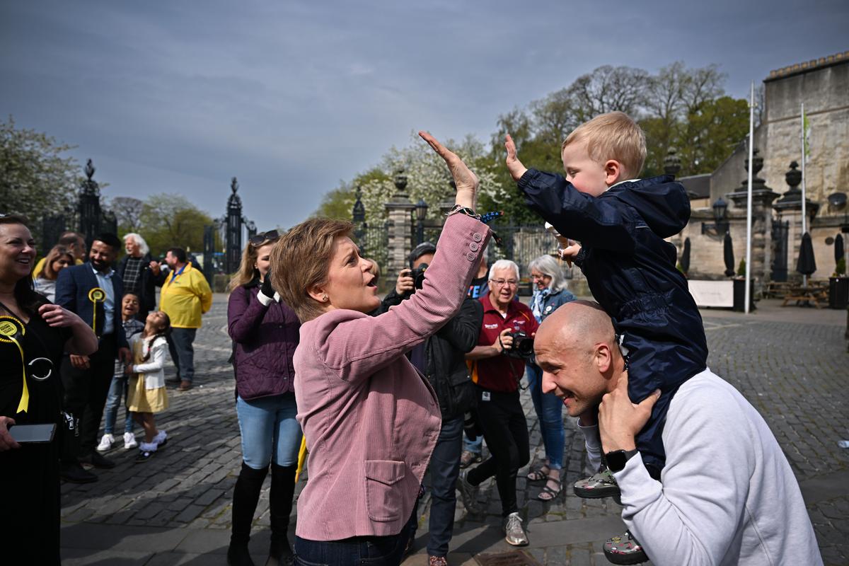 Scots With CCP Virus No Longer Told to Self-Isolate or Test