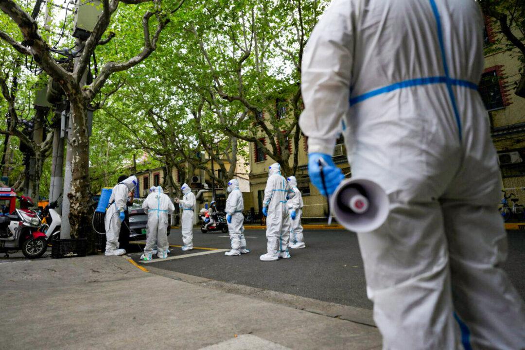 Shanghai Lockdowns Used to ‘Test People’s Stress Tolerance Levels’, Insider Says