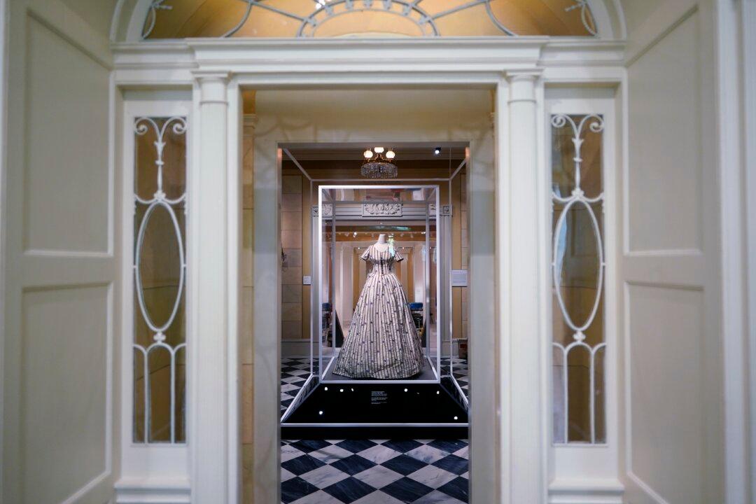Met Gala Exhibit Examines American Fashion, Frame by Frame