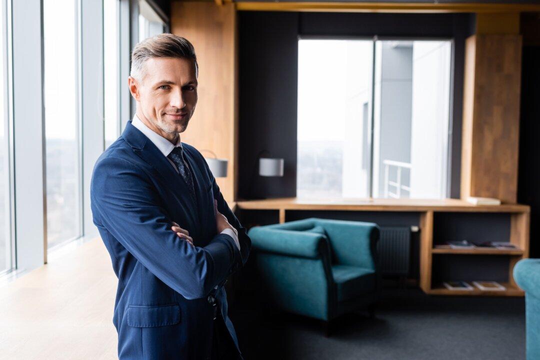 3 Credit Secrets Millionaires Use as Leverage