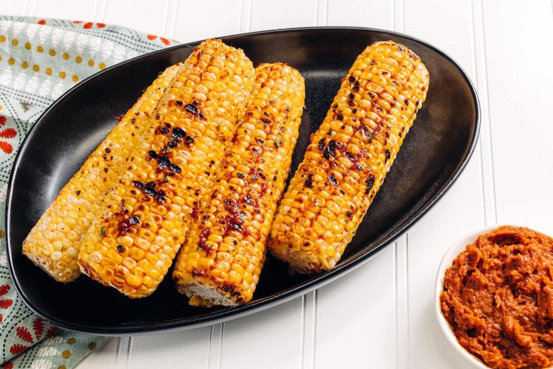 How to Grill Corn