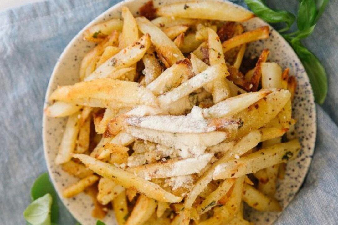 Oven Baked Homemade French Fries
