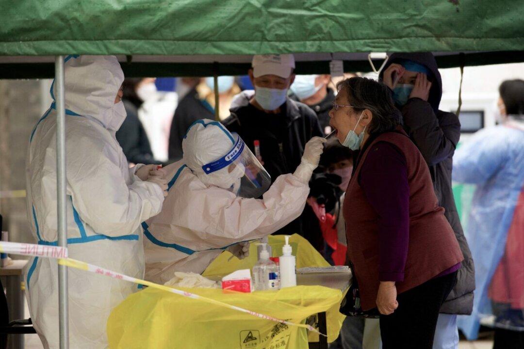 Four Megacities Start Regular, Mandatory Testing, Zero-COVID Policy May Come to an End: Analysis