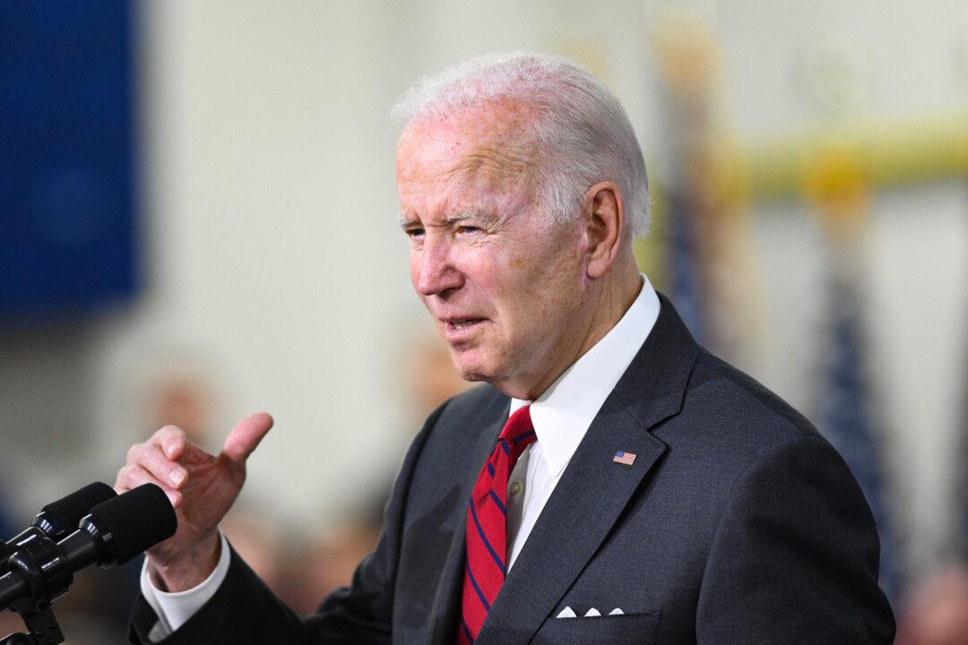 Hispanic Voters Are Losing Faith in the Democratic Party: Poll