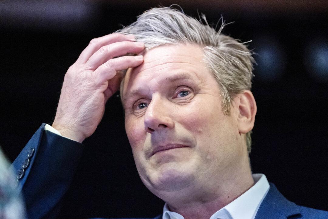 UK Police Considering Requests to Re-examine ‘Beergate’ Allegations Against Labour Leader