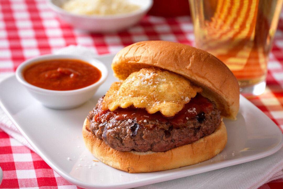 St. Louis Burger Recipe with Toasted Ravioli Will Please Any Table