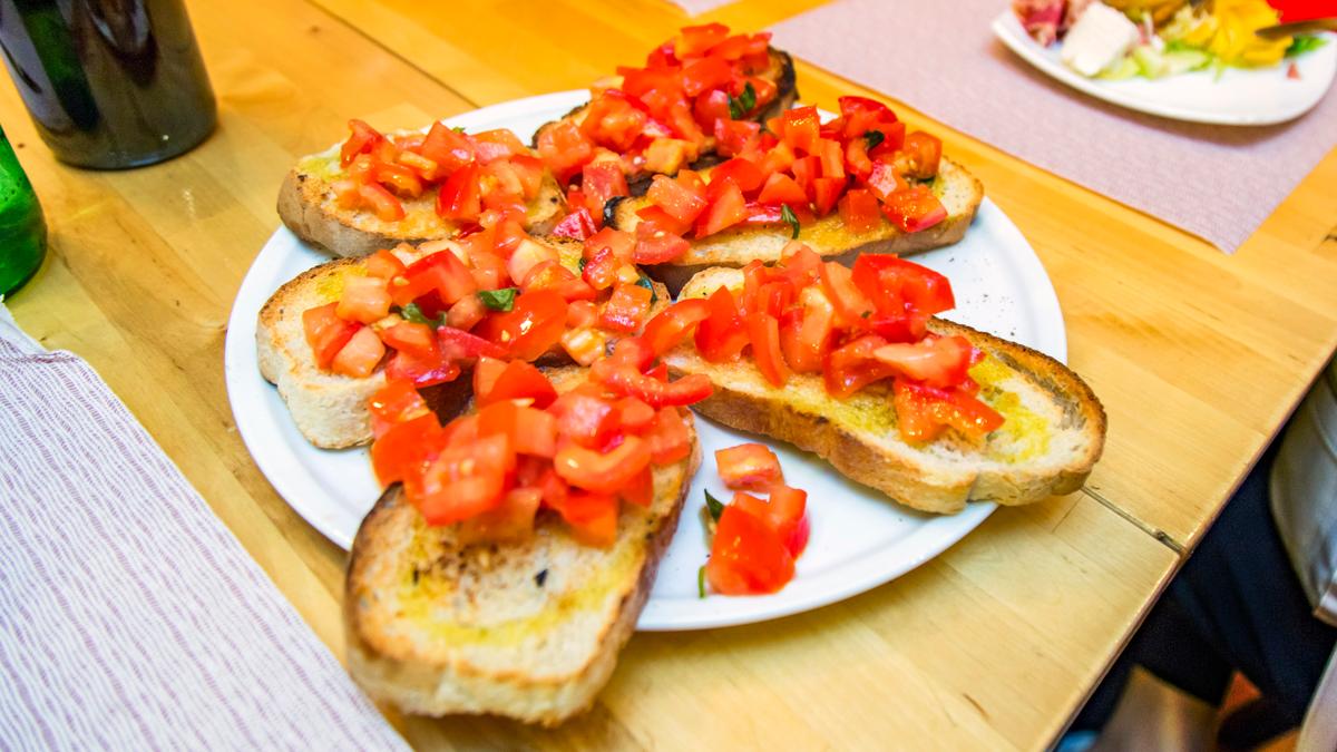 Ciao Chow: Italians on American Food