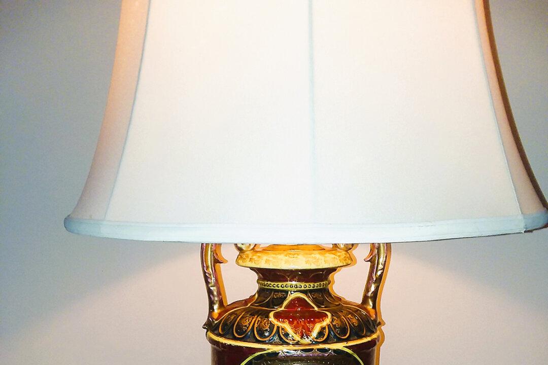 Treasures: Lamp Base Was Not Painted by Renowned Artist