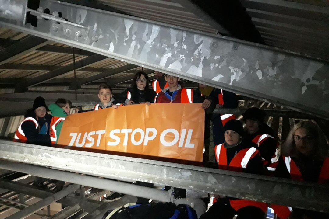 31 Climate Activists Charged After 60-hour Oil Terminal Blockade in Scotland