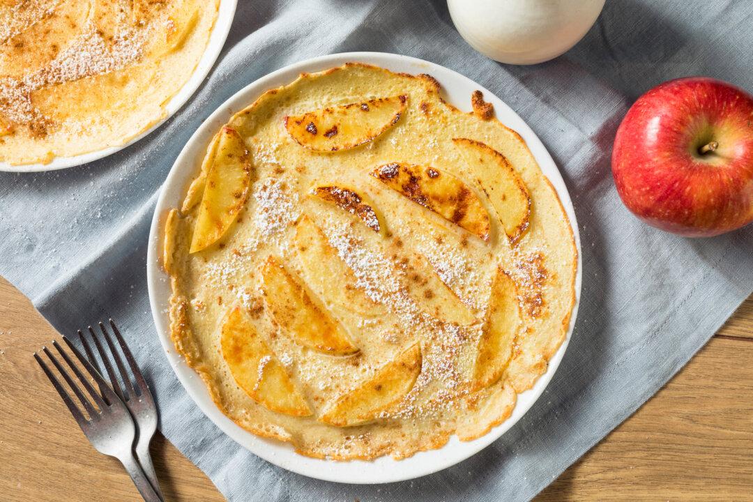 Dutch Apple Pancake