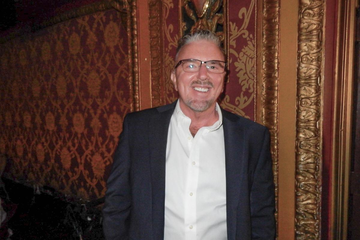 Former Diplomat Travels From California to Rhode Island to See Shen Yun With Mom on Mother’s Day