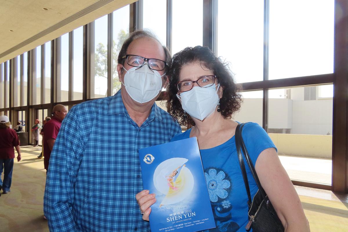 Architect and Photographer: Shen Yun Is a ‘Spiritual’ Experience