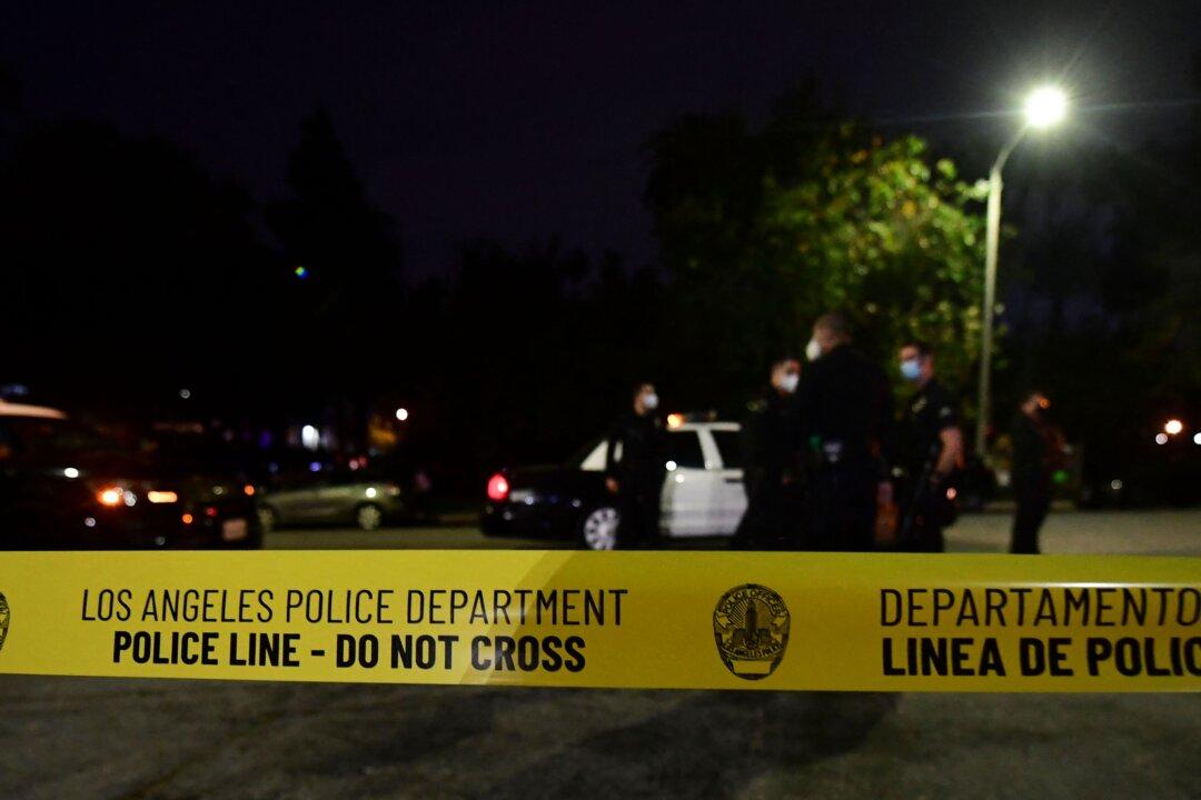3 Children Found Dead in LA Home, Mother Arrested