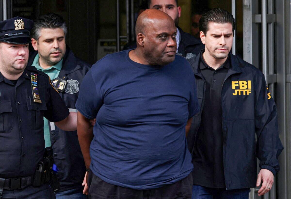 Suspect in Brooklyn Subway Shootings Pleads Guilty to Terrorism Charges