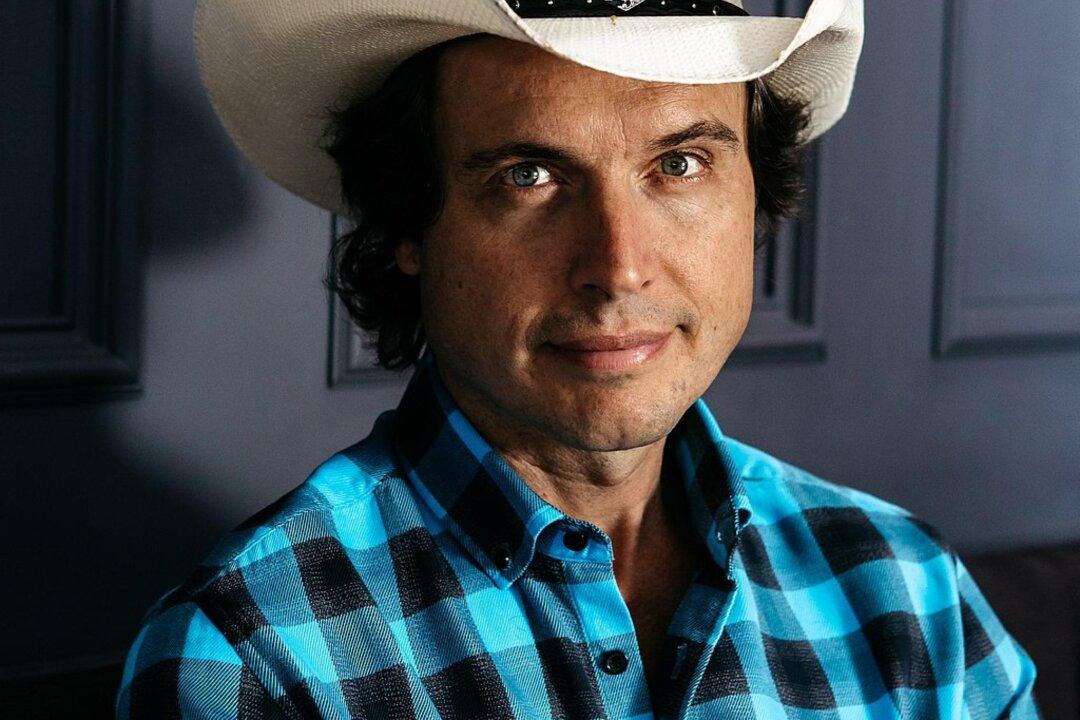 Elon Musk’s Brother Kimbal Met Ukraine Leaders To Discuss Rebuilding Projects ‘After The War’