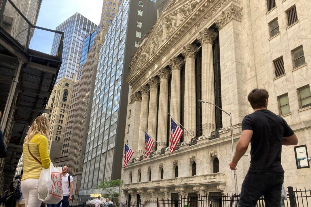 Investors, Heed the Fed’s Warning