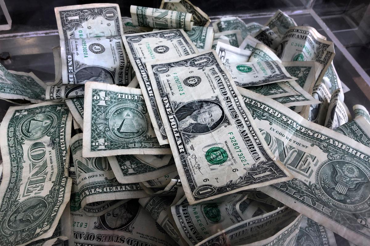 Kansas Waiter Gets a Fake $20 ‘Tip’ That’s Only a Religious Message