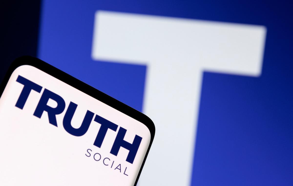 Trump’s Truth Social Asks Congress to Investigate SEC Over Unfair Merger Delays
