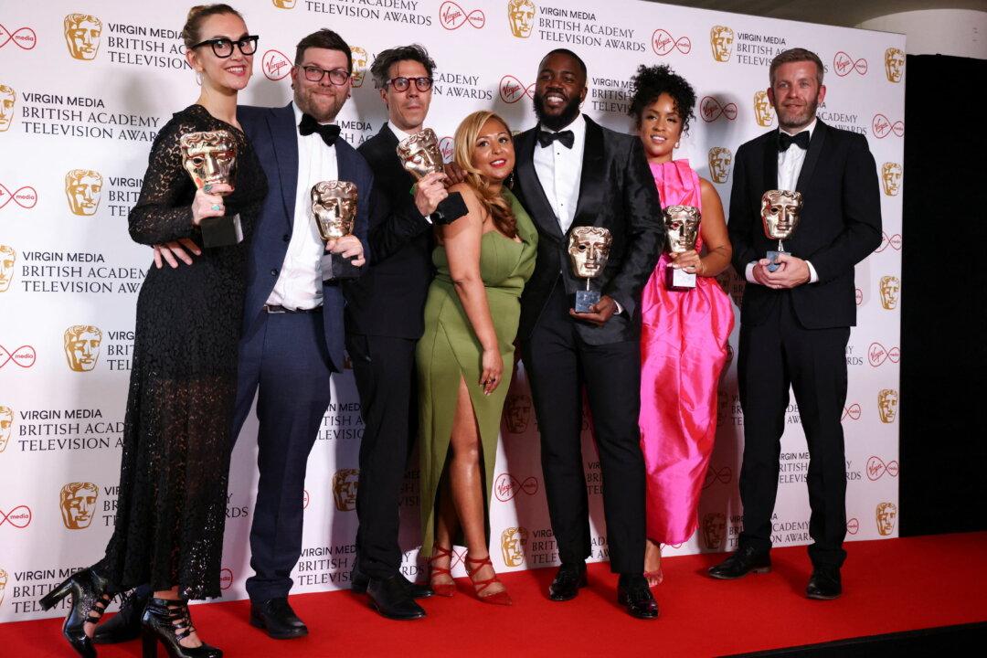 Comer, Bean, Macfadyen Win at Britain’s BAFTA TV Awards