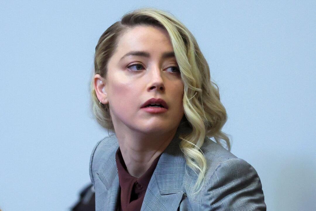 Amber Heard Details Death Threats as Testimony Ends in Johnny Depp Defamation Case