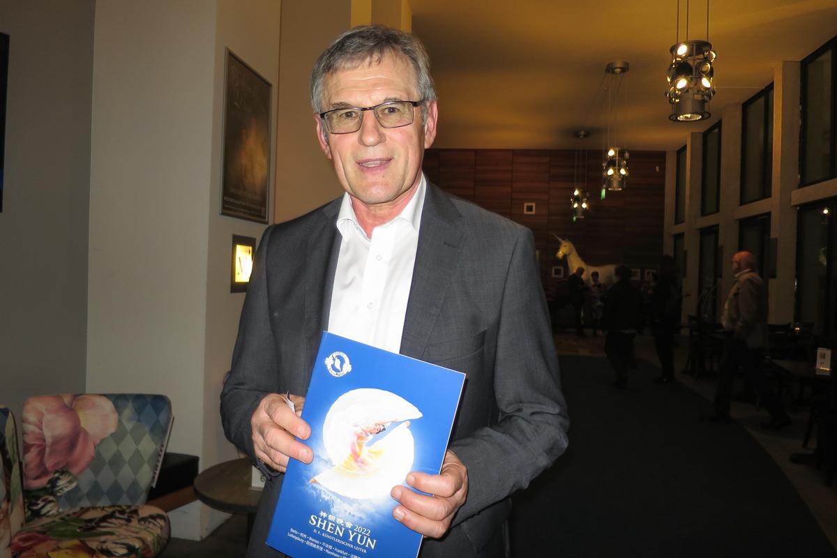 Shen Yun Brings the Beauty of Chinese Culture to Germany