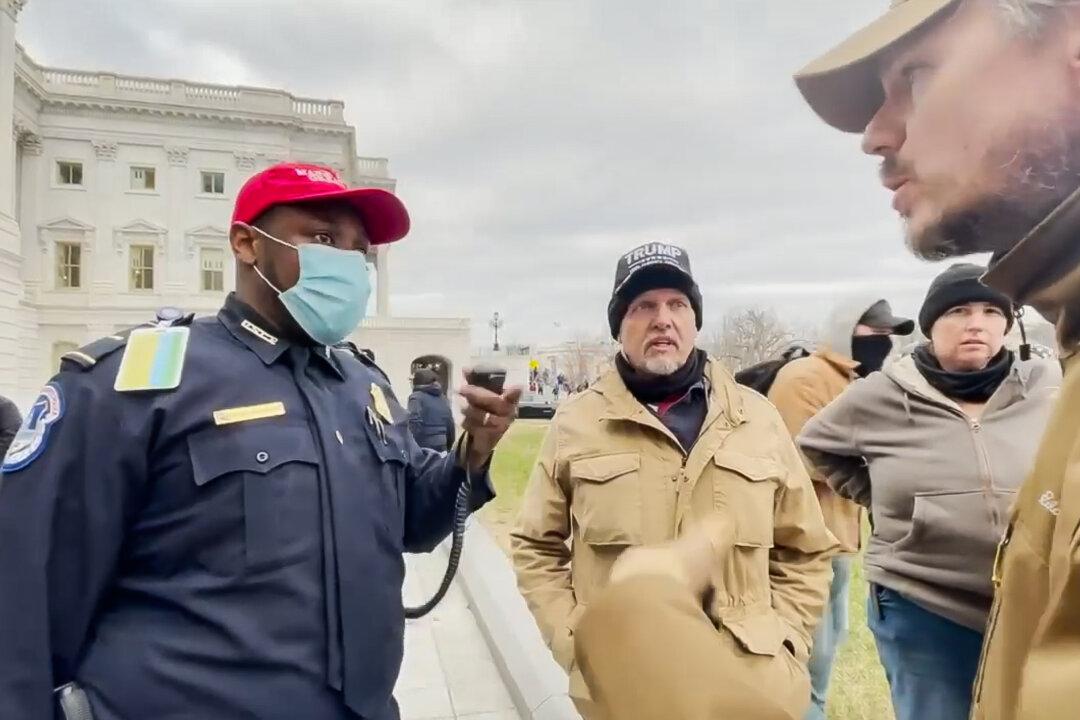 Video of Oath Keepers Rescuing 16 Police Officers Deflates Jan. 6 Sedition Narrative, Attorneys Say