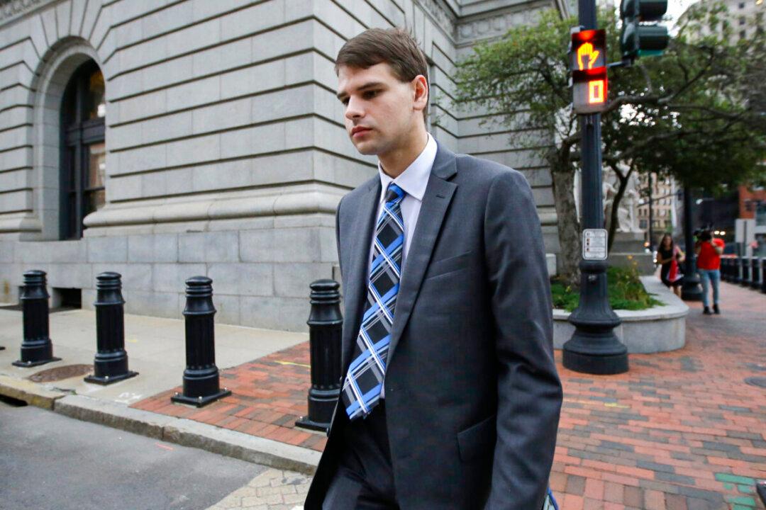 Prosecutors: Man Charged With Killing Mom Poses Flight Risk