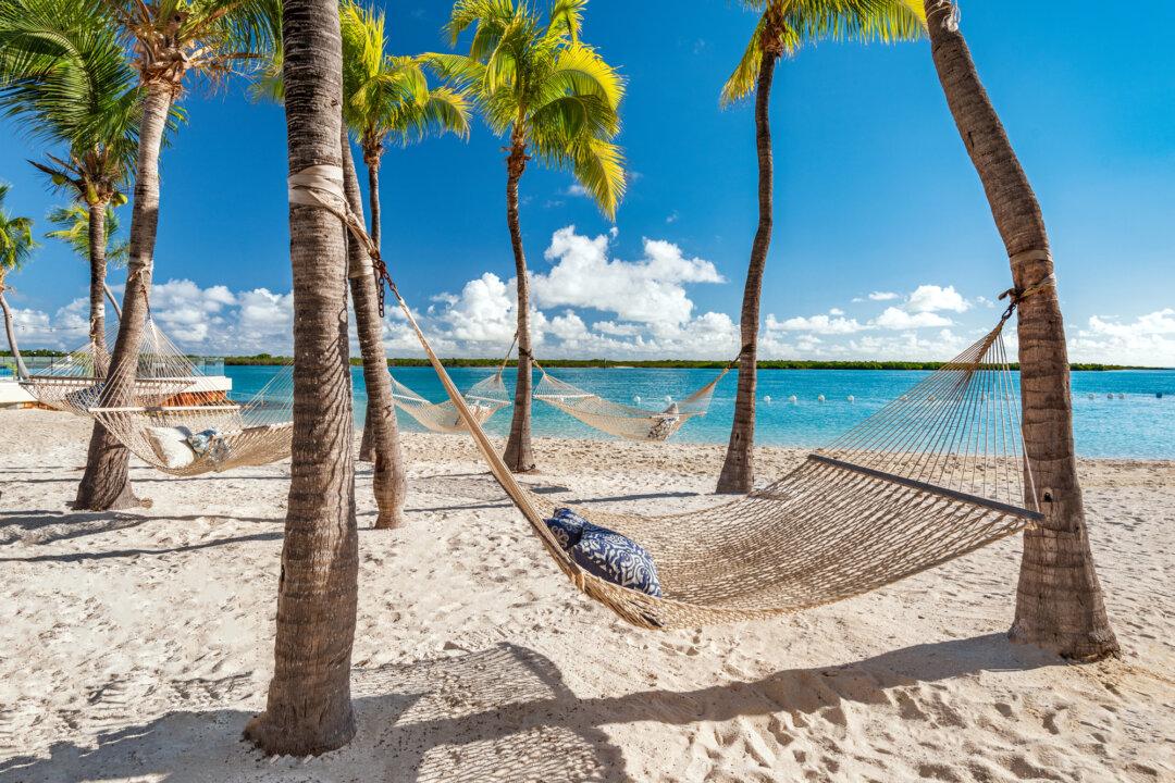 Travel for Two: All-Inclusives Remove the Surprise Costs From Resort Escapes