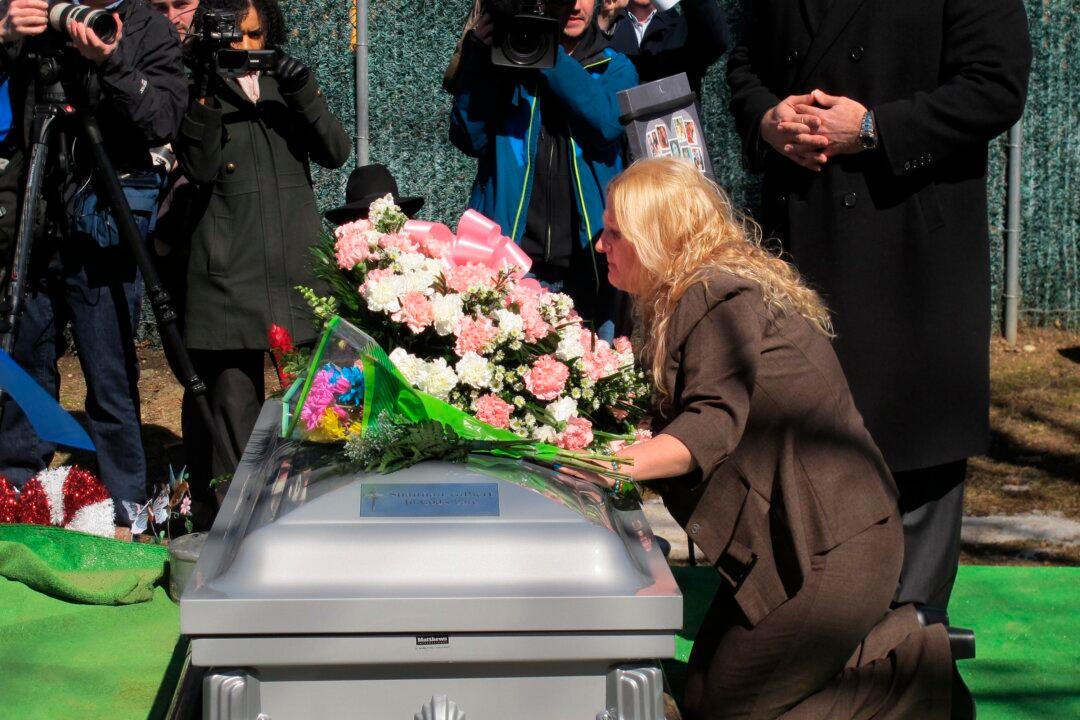 Long Island Police Release 911 Call in Human Remains Mystery