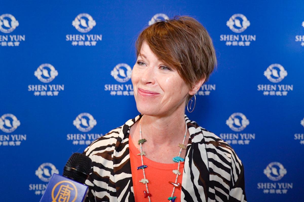 Dance Program Director ‘Taken Aback by Proficiency’ of Shen Yun Dancers, Orchestra