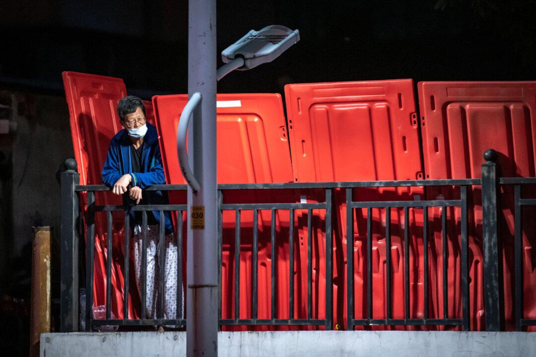 Chinese Woman Hangs Herself in Guangzhou Quarantine Facility: Report