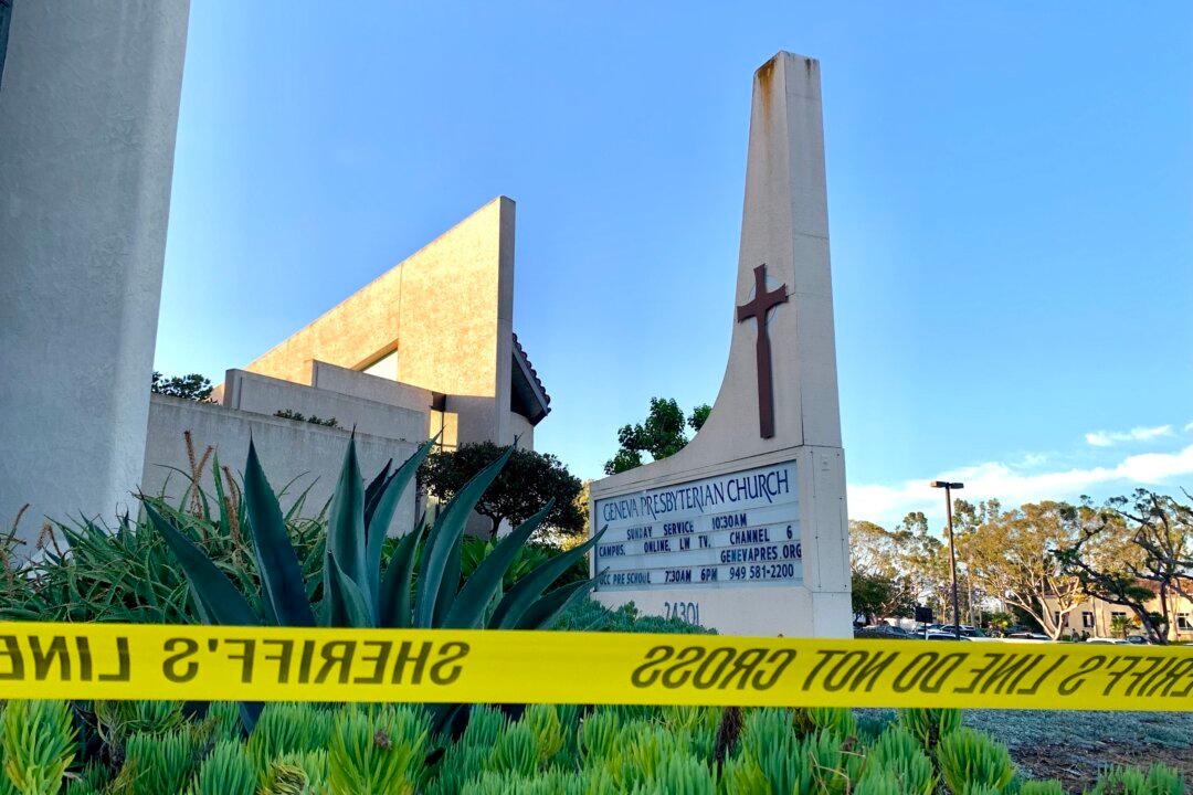 California Church Congregants Hogtied Shooting Suspect Until Police Arrived
