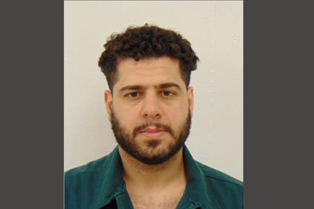 Canada-Wide Warrant Issued After Calgary Mother of Five Killed in Crash