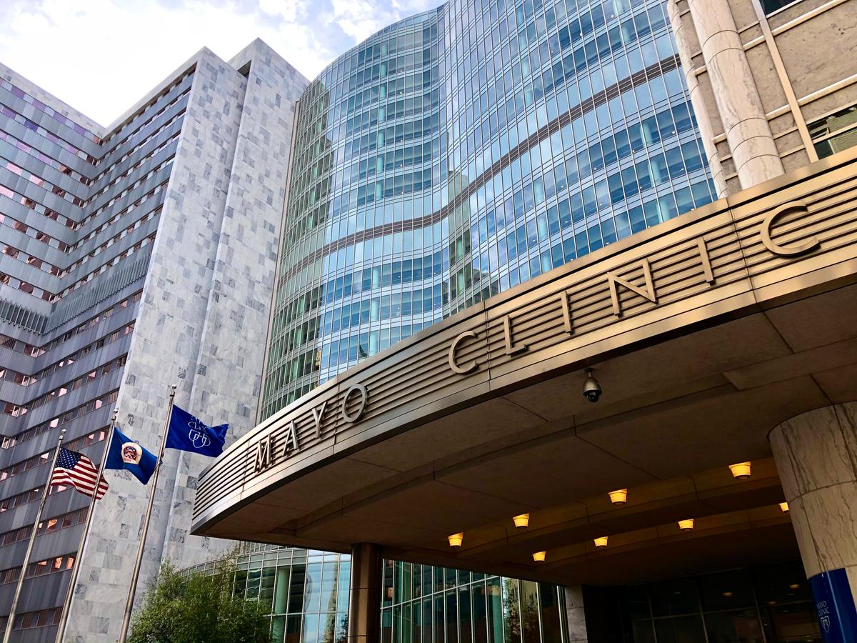 Doctor Sues Mayo Clinic Over Alleged Discipline for Interviews