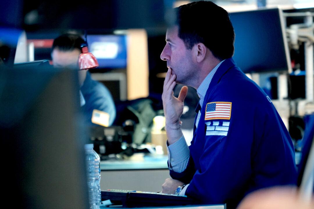 From Recession Probability to FOMC Meeting, Critical Week for US Economy