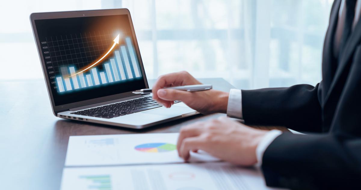 5 Ways to Research Stocks Like the Pros