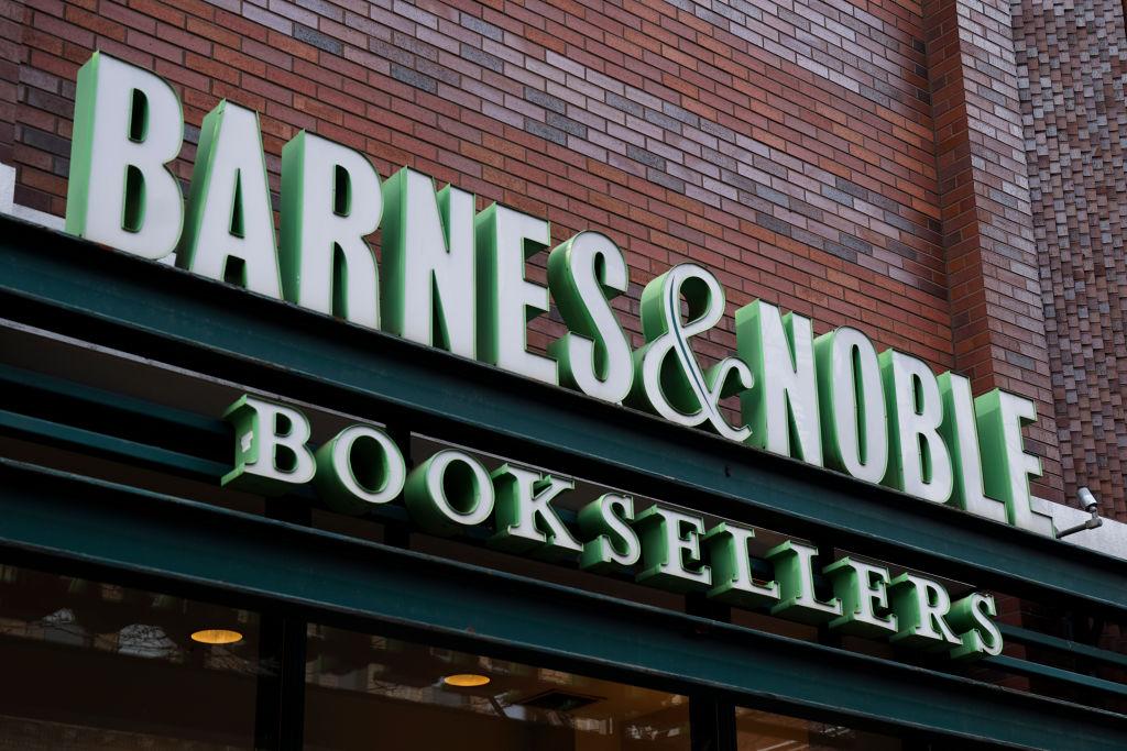 New Barnes and Noble Store to Open at Galleria at Crystal Run