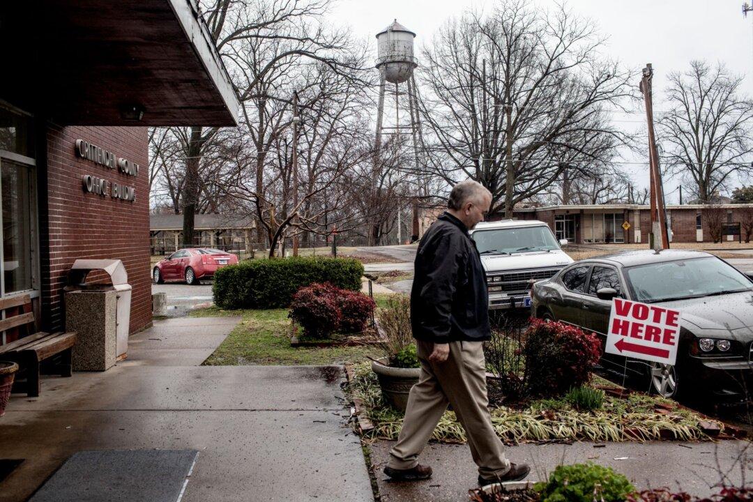 Arkansas Primary: A Preview of Key Midterm Races