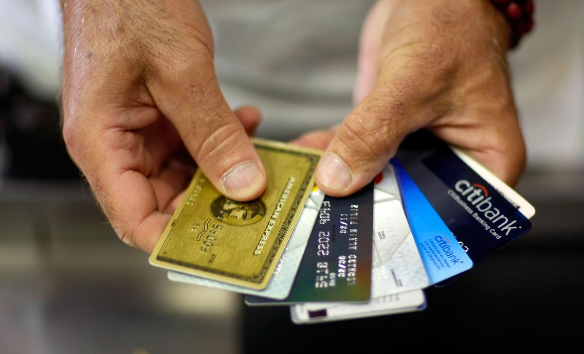 White House Rule on Credit Card Late Fees Would Harm Consumers, Critics Warn